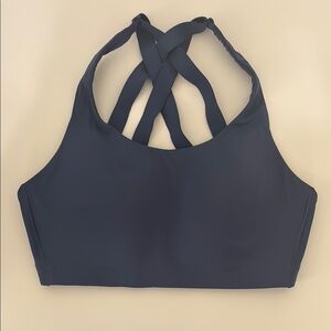Lululemon Women's Cross-Back Sports Bra - Blue size 34D great condition